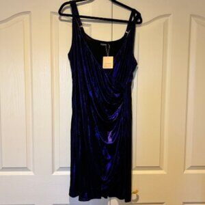 BloomChic High Stretch Overlap Collar Silk Pleated Dress 14-16/1X